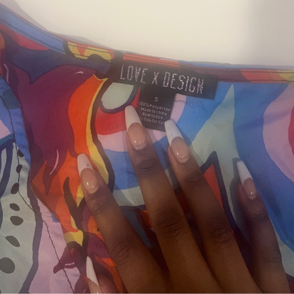 Size small “Love x Design” pop color crop top - Picture 2 of 3